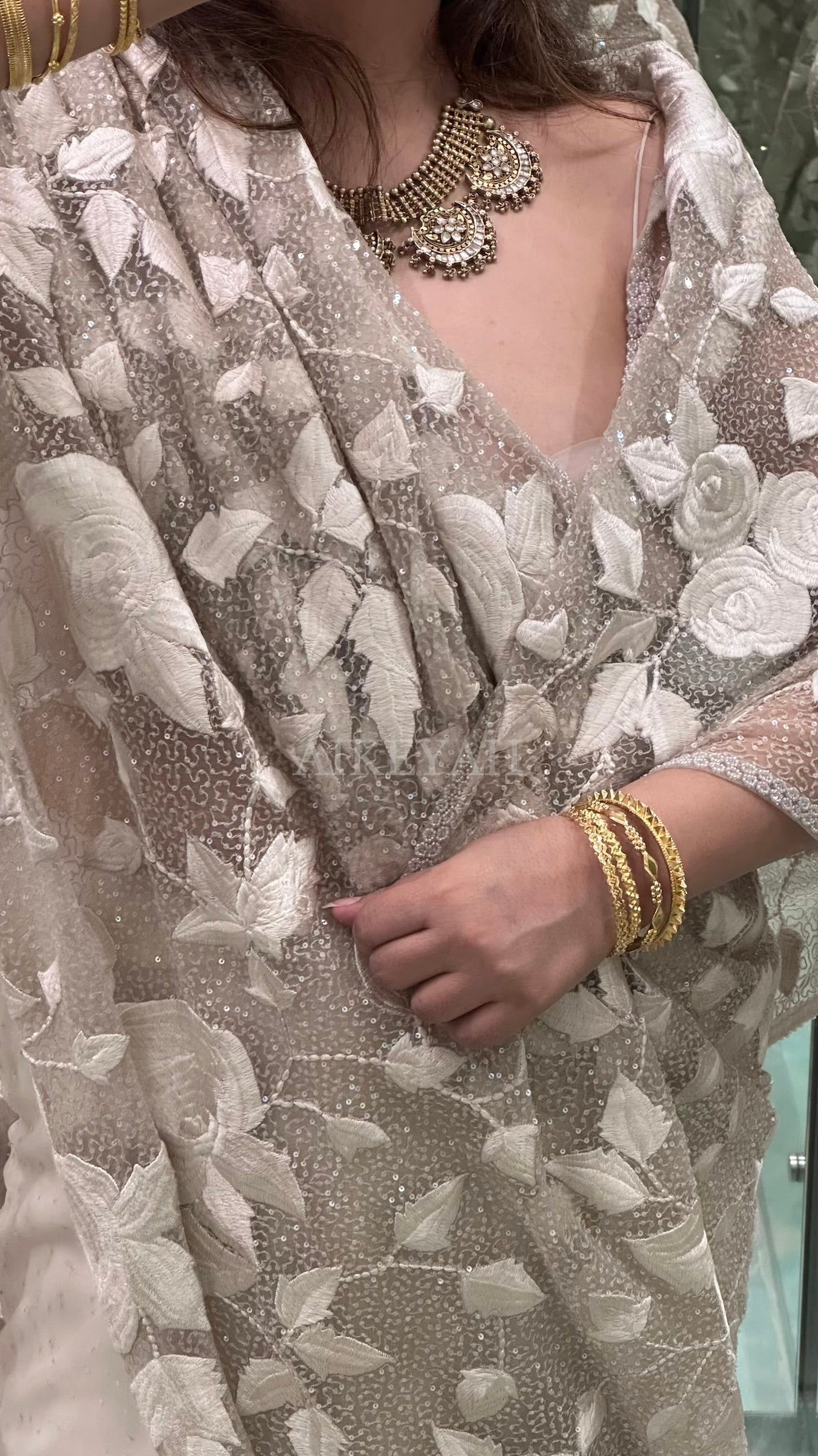Iqra Sari