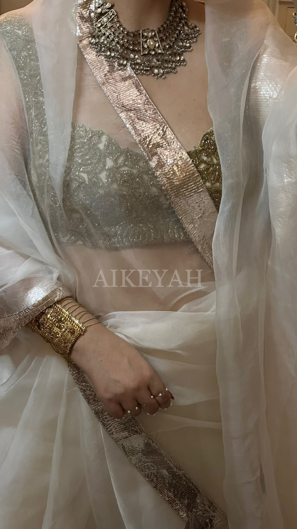 Sona Chandi Sari
