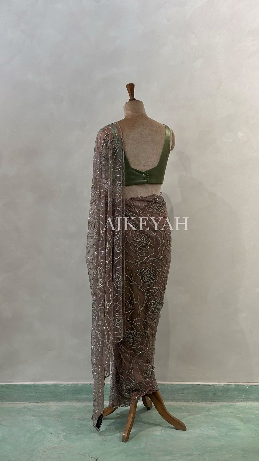 Nurose Sari