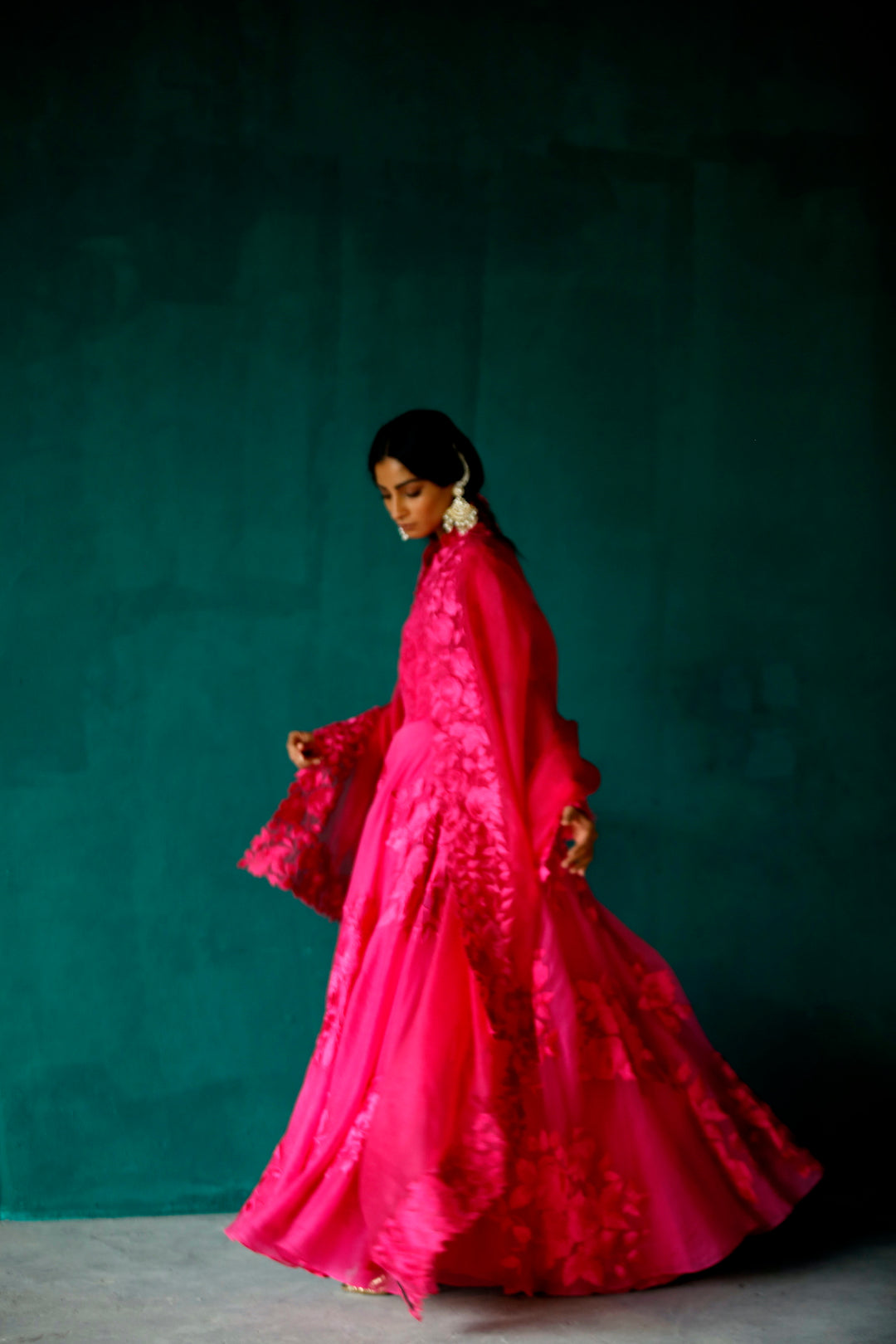 Abhilasha - Aikeyah