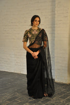 Naaz